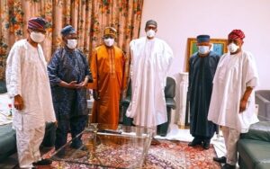 PRESIDENT BUHARI RECEIVES TINUBU AND 4 OTHERS ON CONDOLENCE VISIT 2 600x375 1