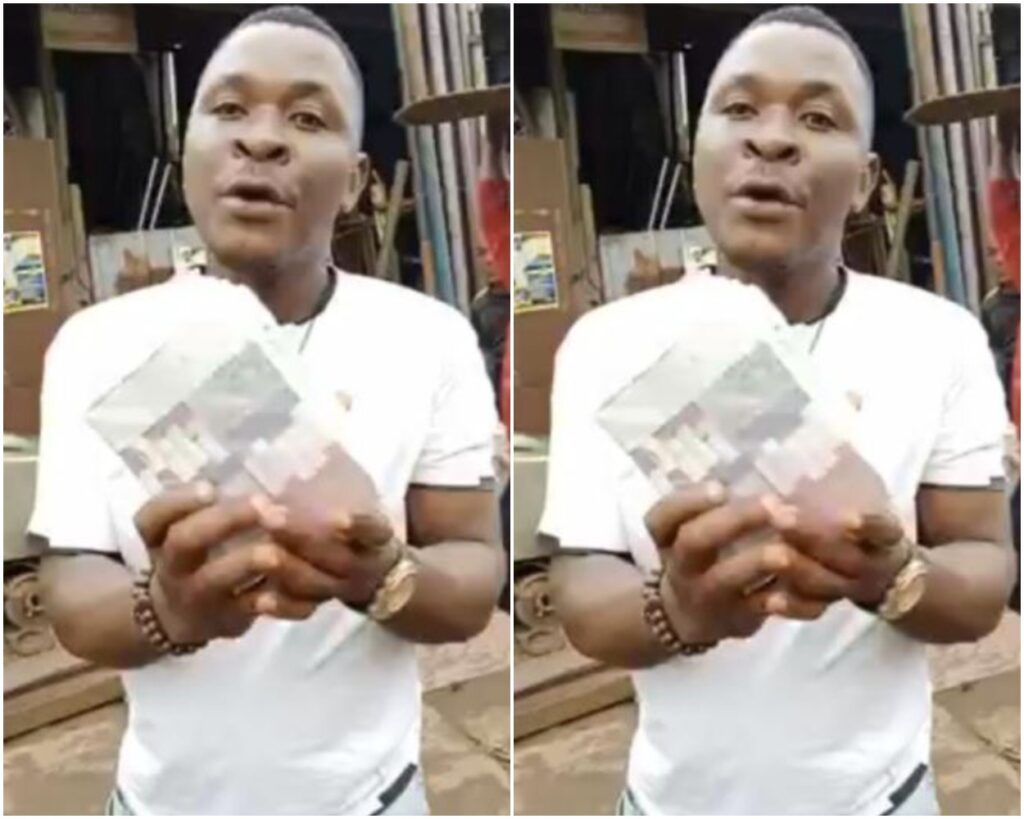 Man shows off 100k he picked at Obi Cubans Mums Burial