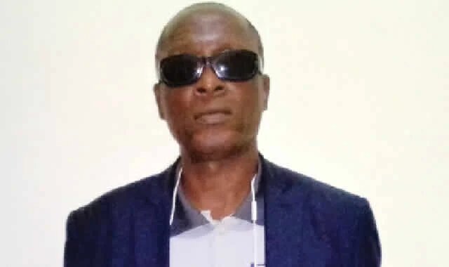 Dr