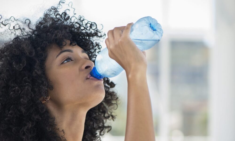 Drinking Water. Photo Shutterstock 1536x768 1