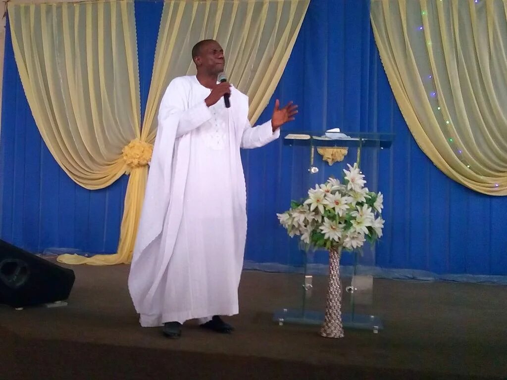 Prophet Bisi Olujobi.jpg