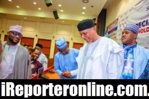 686093c1 d7ac 4a93 8c33 0a7a268b01e2