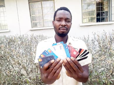 Fraudster Arrested With 22 ATM Cards In Kano
