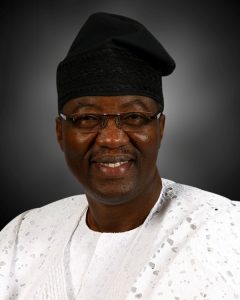 Ex-Gov Daniel Asks FG To Take Over Ogun Petrochemical School 58 R 64
