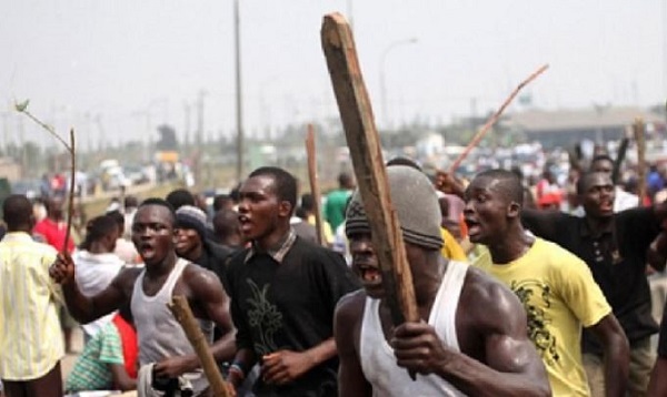 angry mob 22