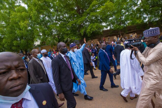 mPZfagTC Buhari 1 636x424 1