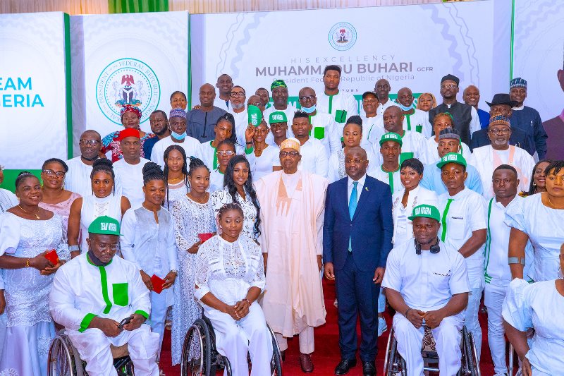 Buhari honours Commonwealth Games World Athletics champions