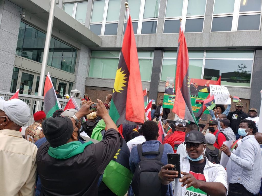IPOB members protesting in Canada e1658963589661