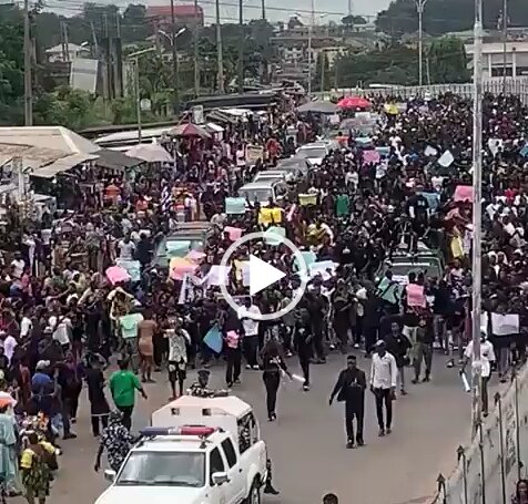 VIDEO Of Youths Protesting, Demanding Justice For Mohbad In Ogun (WATCH) 2 Screenshot 2023 09 19 at 12.44.03 PM