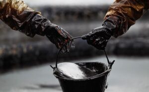 Crude Oil theft e1669117143849