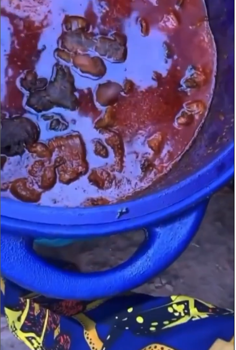 Caterer exposed after hoarding food she was paid to cook for guests at an event 1708358310