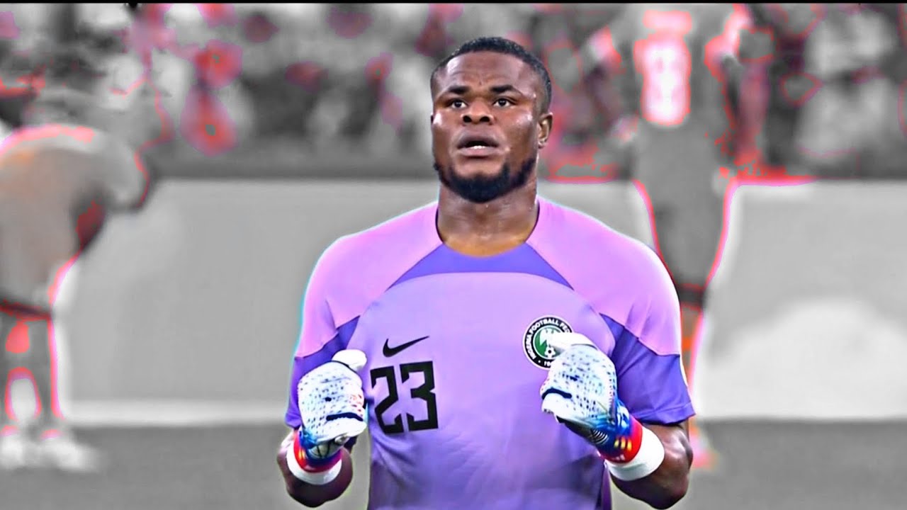 Stanley Nwabali praying