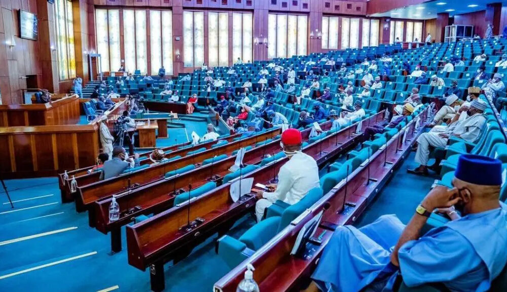 EZrLBilXsAc5Gal 1024x576 1