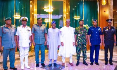 Tinubu and security chiefs 768x512 1