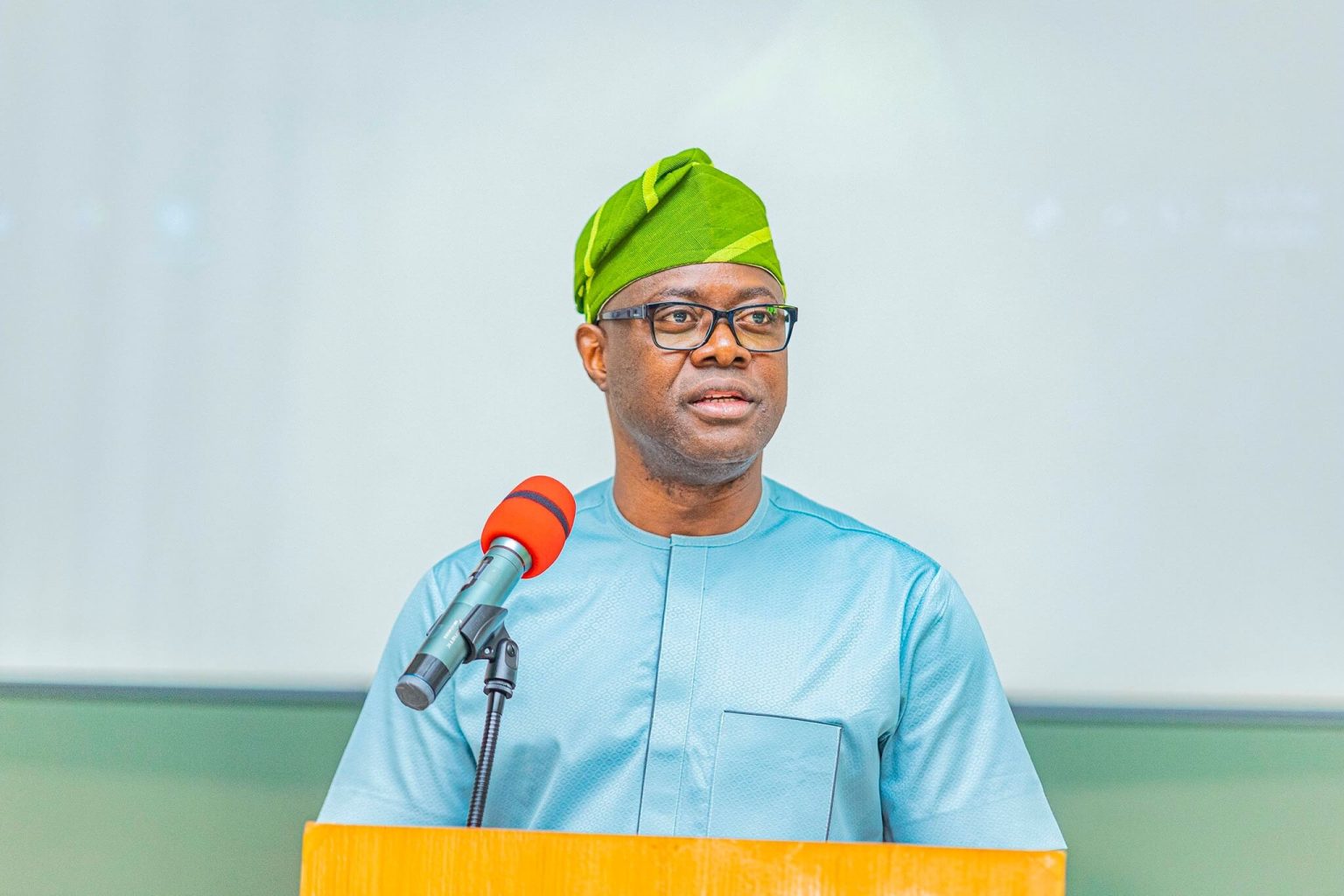 Makinde1 1 1536x1024 1