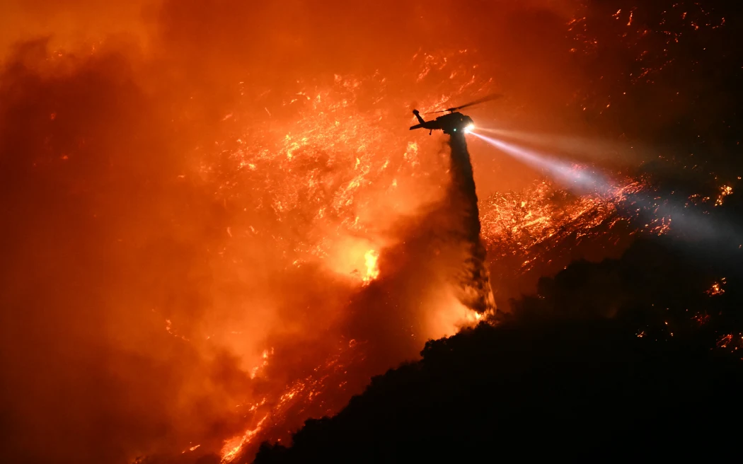 4KDMYUR AFP 20250112 36TH9C4 v3 HighRes UsWeatherFire jpg