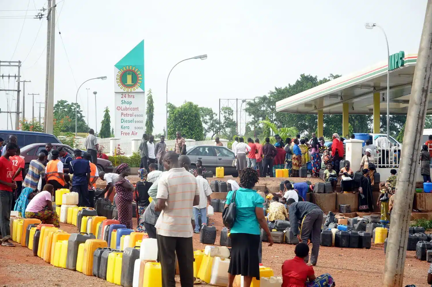Fuel scarcity in Nigeria 1