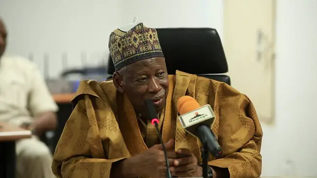 Ganduje 1