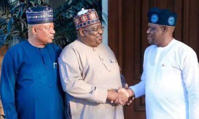 Philip Aduda shakes Nyesom Wike hand