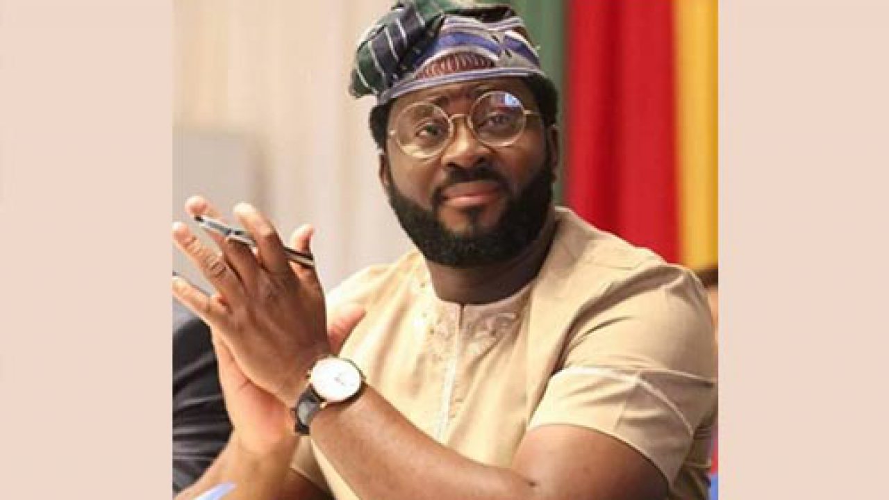 Desmond Elliot 1280x720 1