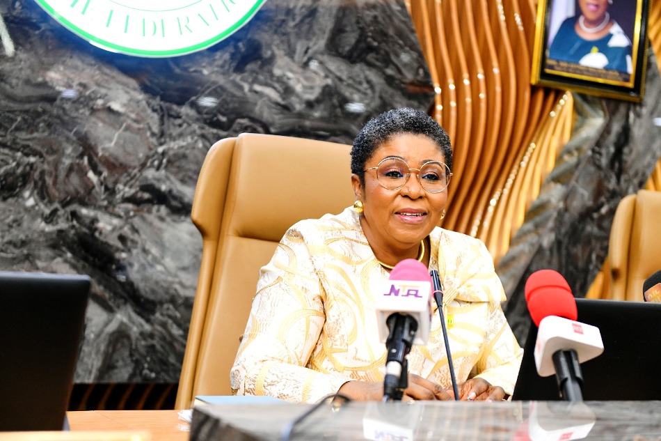 Didi Esther Walson Jack