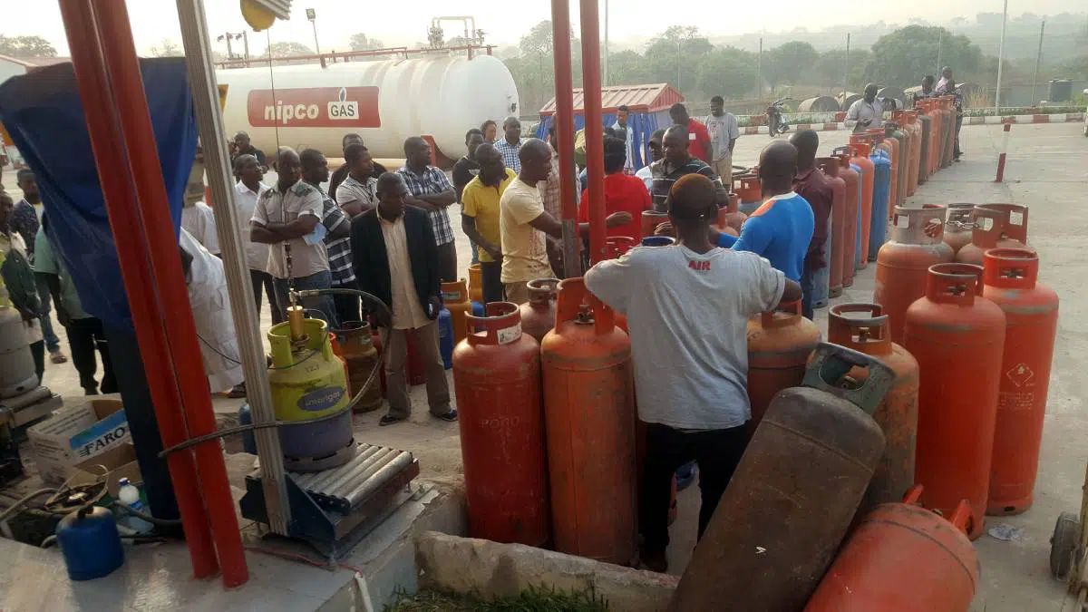 Nigerians and cooking gas.jpg 2