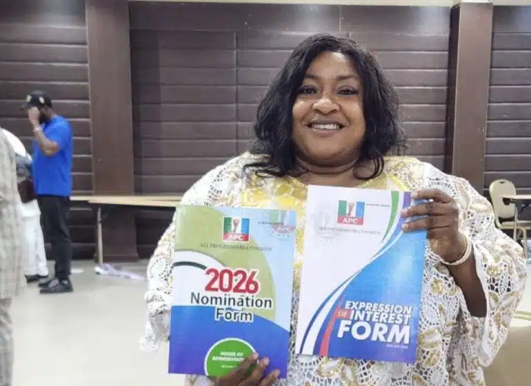 Nollywood actress Foluke Daramola.jpg